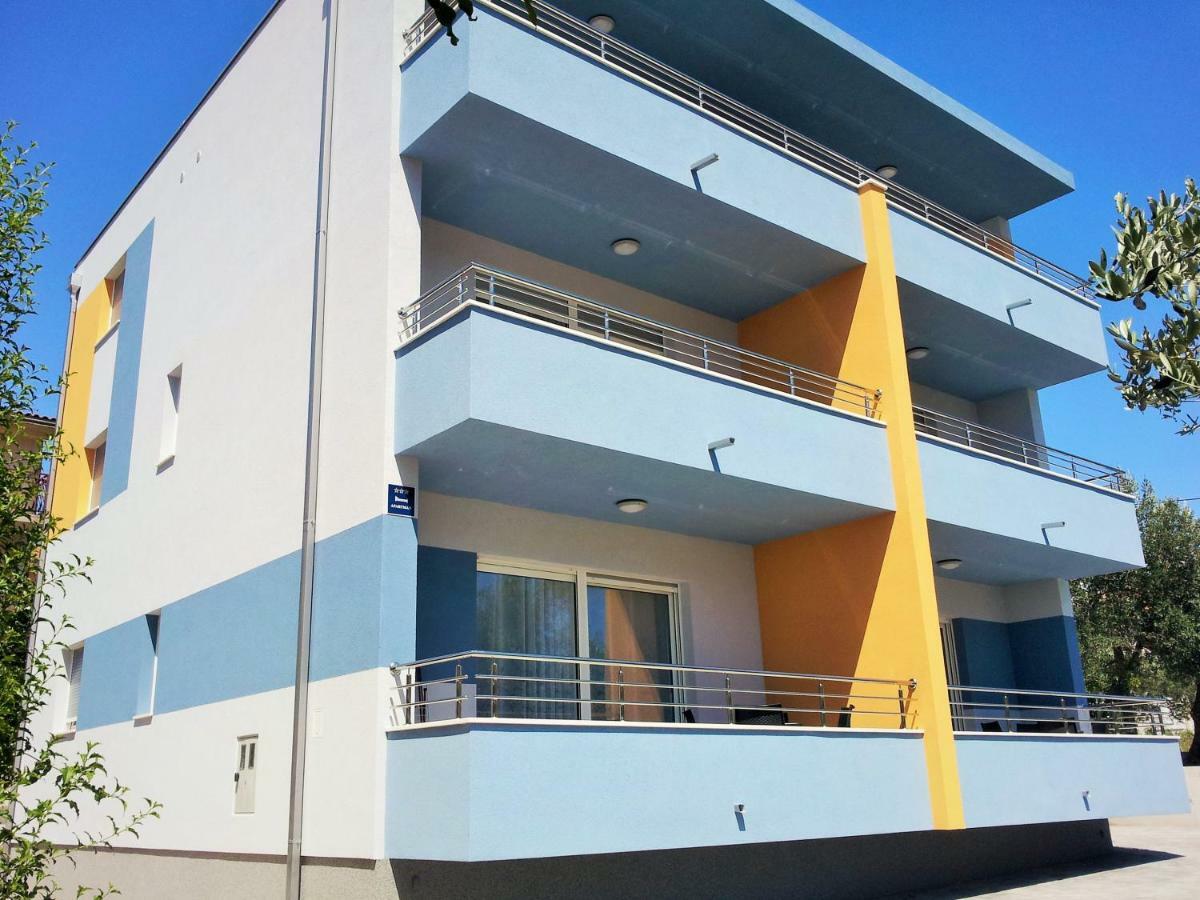 Apartments Zora Rogoznica  Kültér fotó